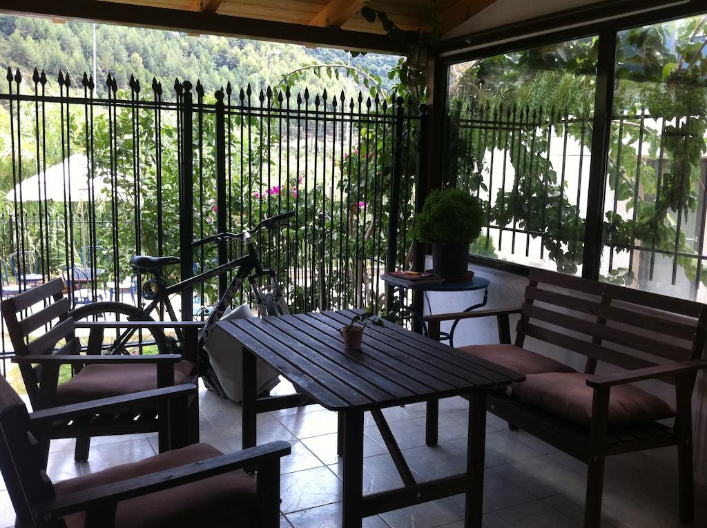 Holiday Zigos Igoumenitsa Exterior foto